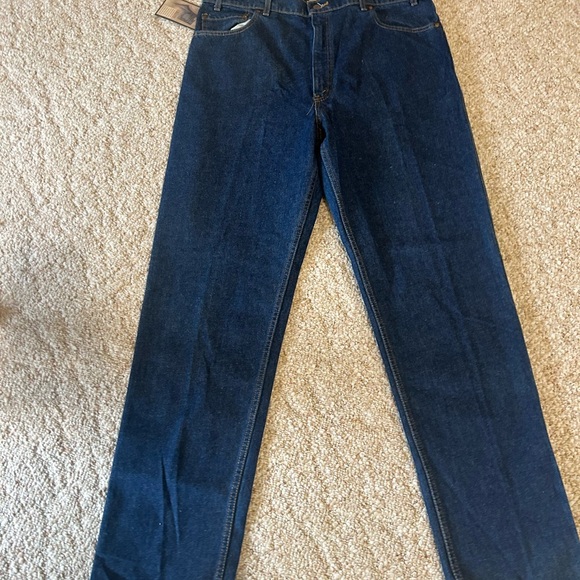 Vintage New Levi's Relaxed Fit Men's Dark Blue Jeans 40x34 - Picture 5 of 6